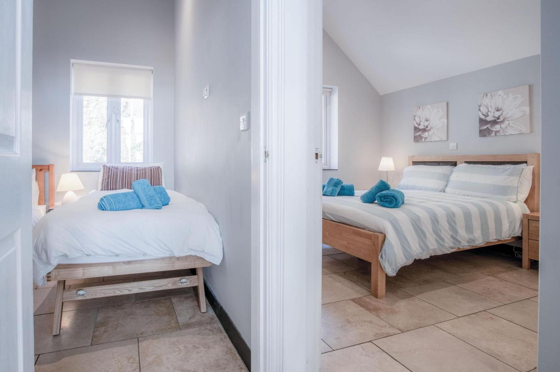 Ewyn Y Don - 2 Bedroom Apartment - Pendine Buitenkant foto