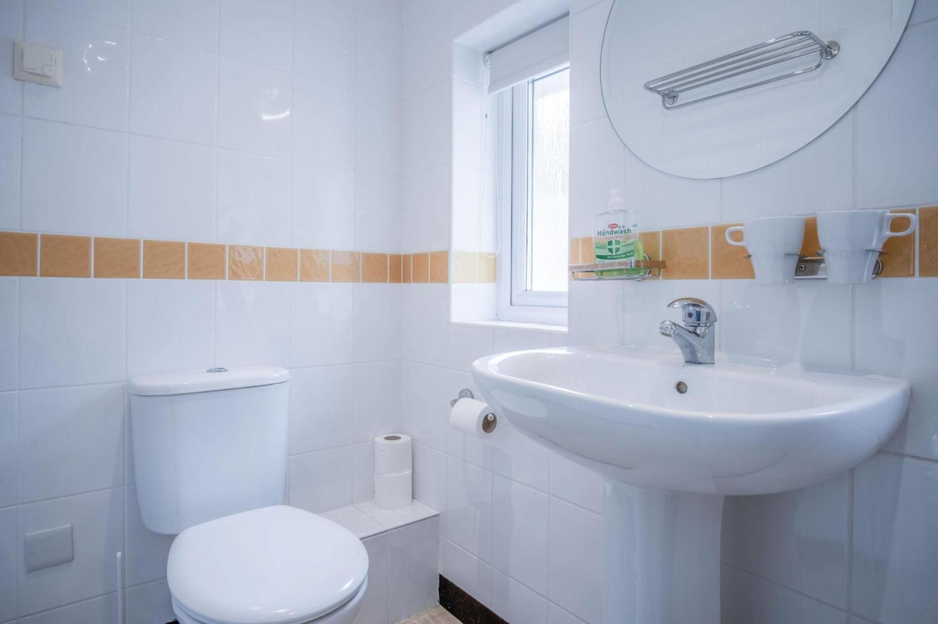 Ewyn Y Don - 2 Bedroom Apartment - Pendine Buitenkant foto