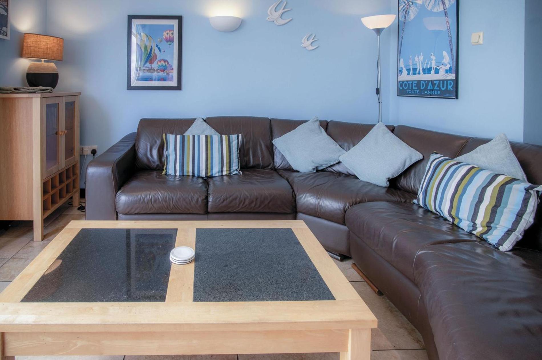 Ewyn Y Don - 2 Bedroom Apartment - Pendine Buitenkant foto
