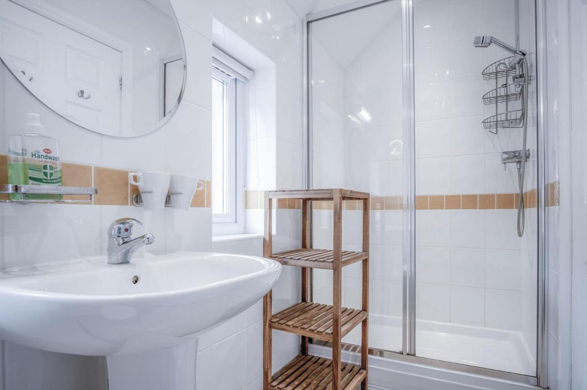 Ewyn Y Don - 2 Bedroom Apartment - Pendine Buitenkant foto