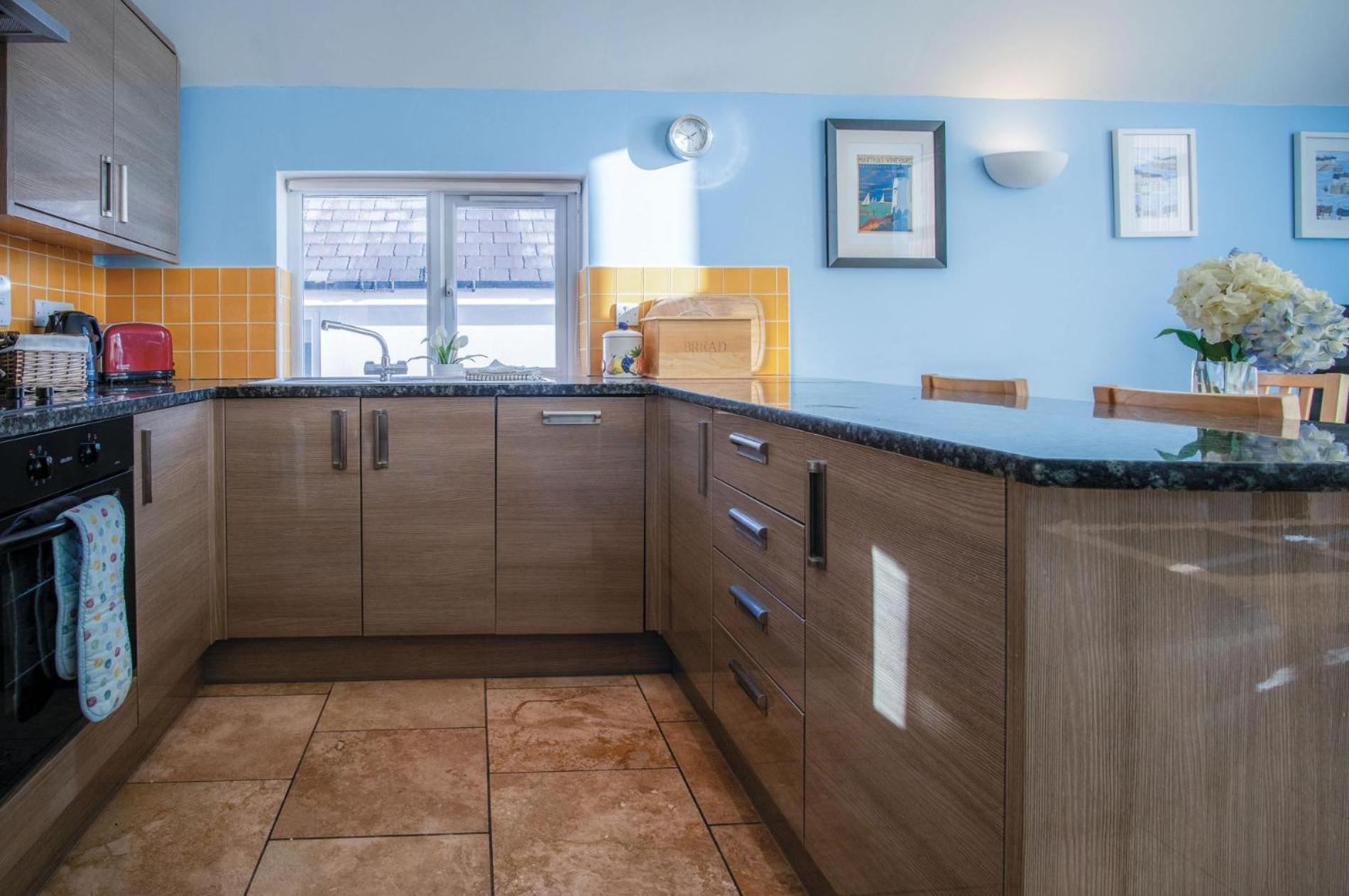 Ewyn Y Don - 2 Bedroom Apartment - Pendine Buitenkant foto